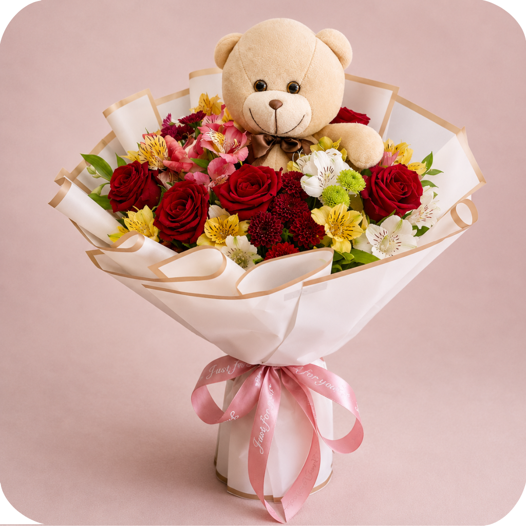 Buqu� Carinho com Rosas e Ursinho